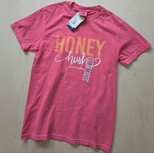 Southernology TSTM Honey Hush T-Shirt - Small